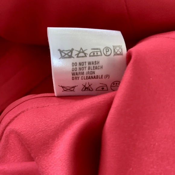 Escada red blazer 34 - Picture 7 of 7